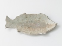 灰釉魚印長方皿